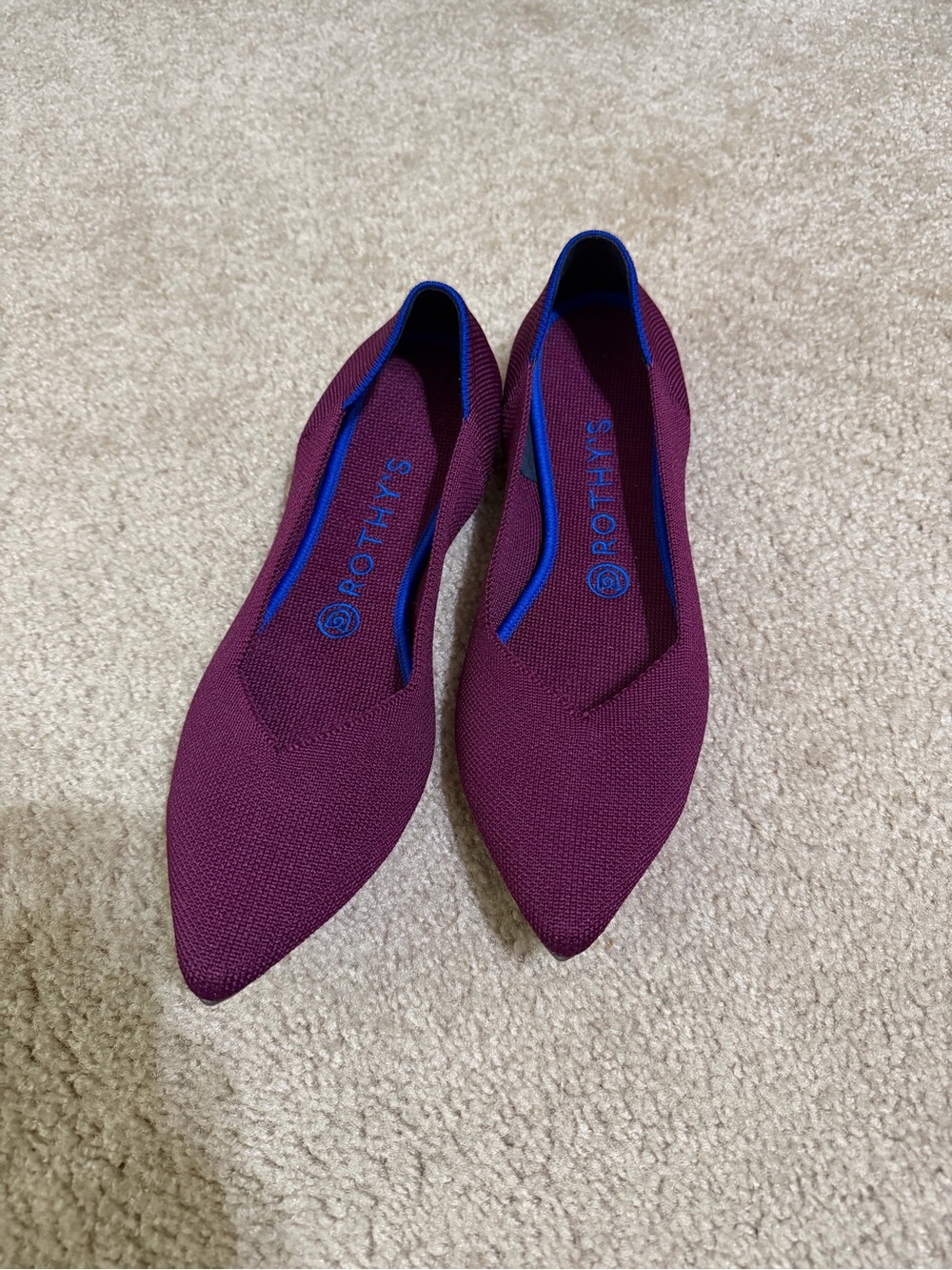 Rothy’s The Point Port Wine Blue Trim Pointed Toe Flats Women’s 9 Retired